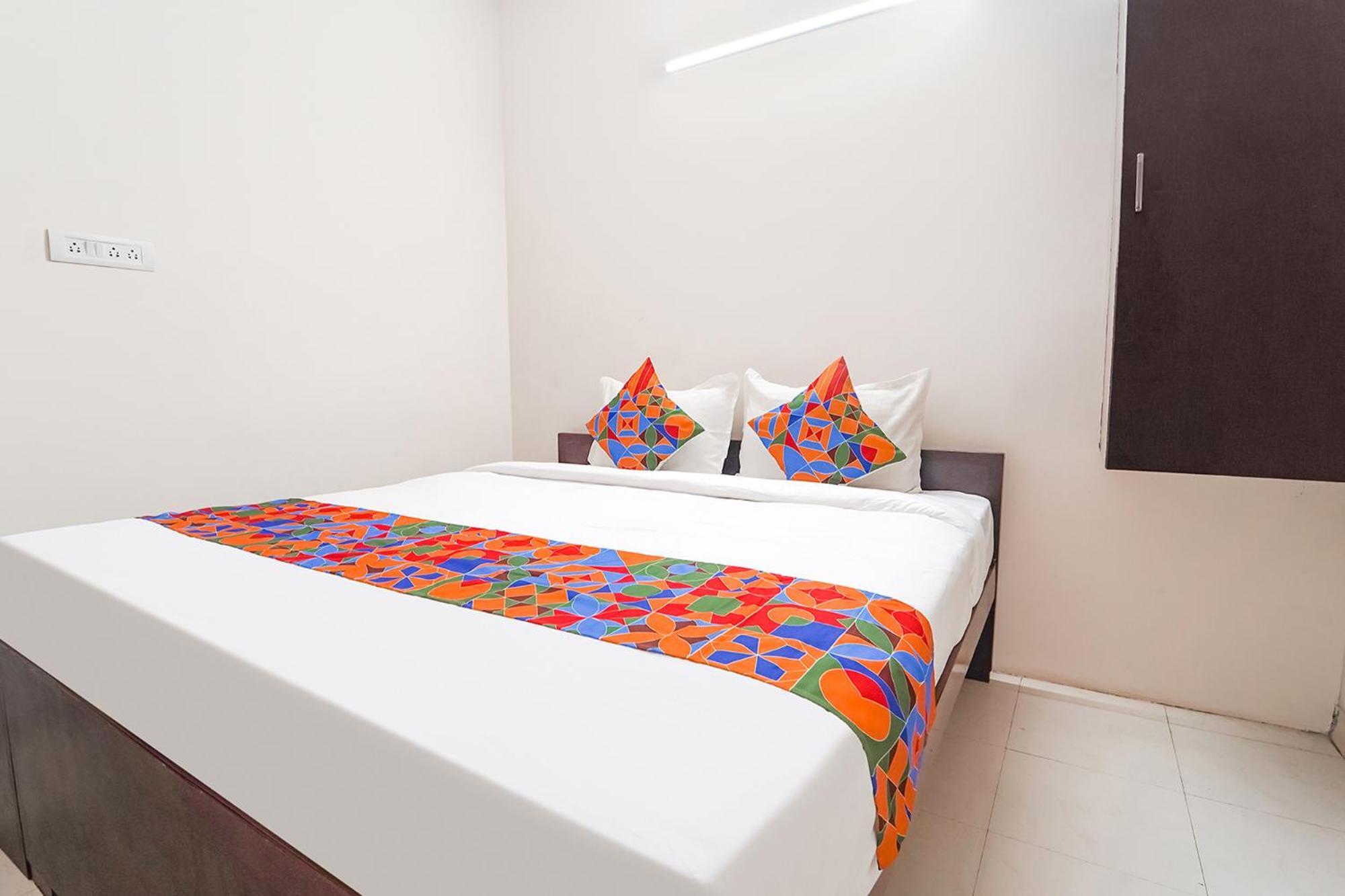 Fabexpress Epic Residency - Nr Srm University, Ramapuram 3*