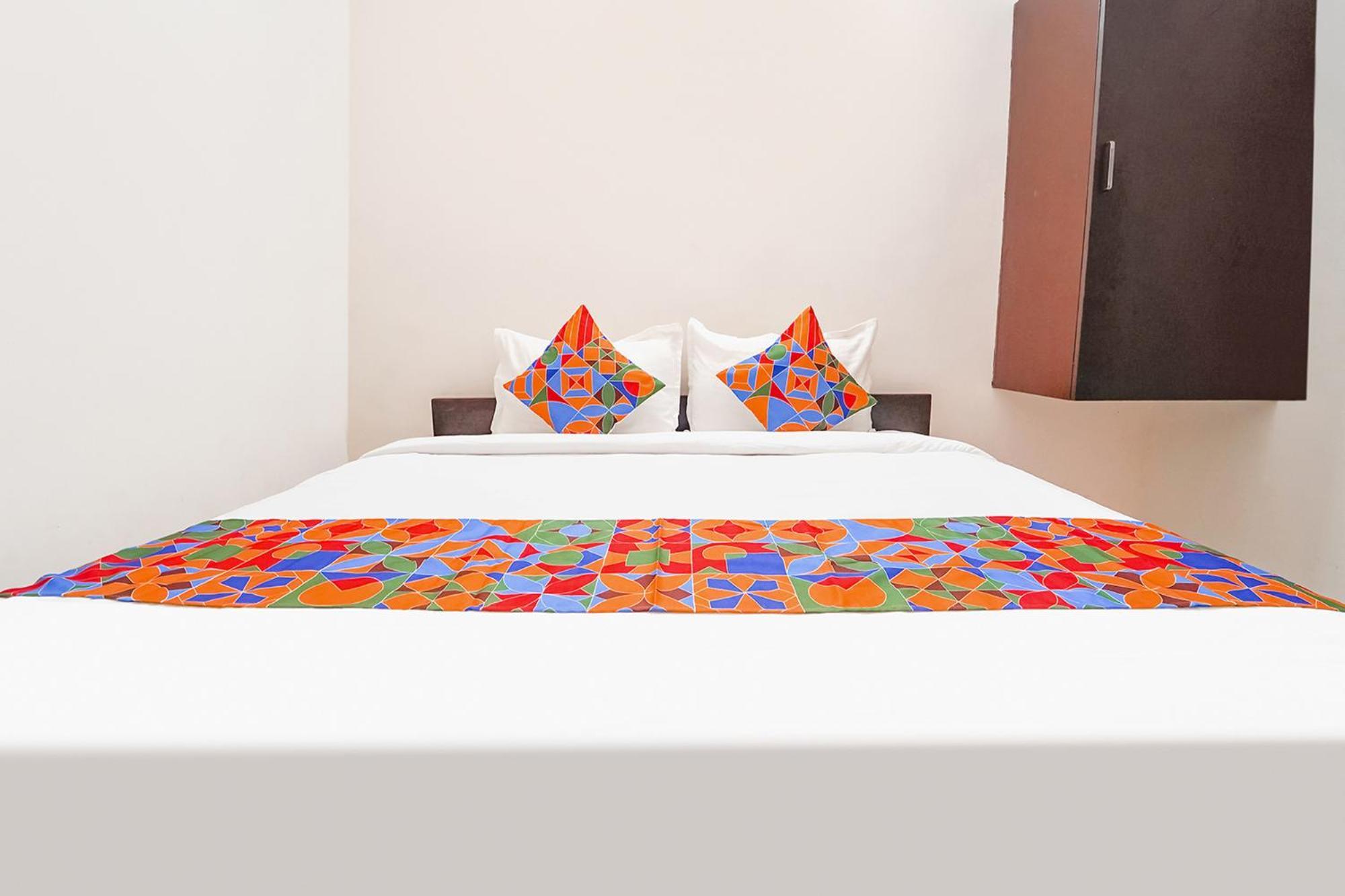 Fabexpress Epic Residency - Nr Srm University, Ramapuram Hotel